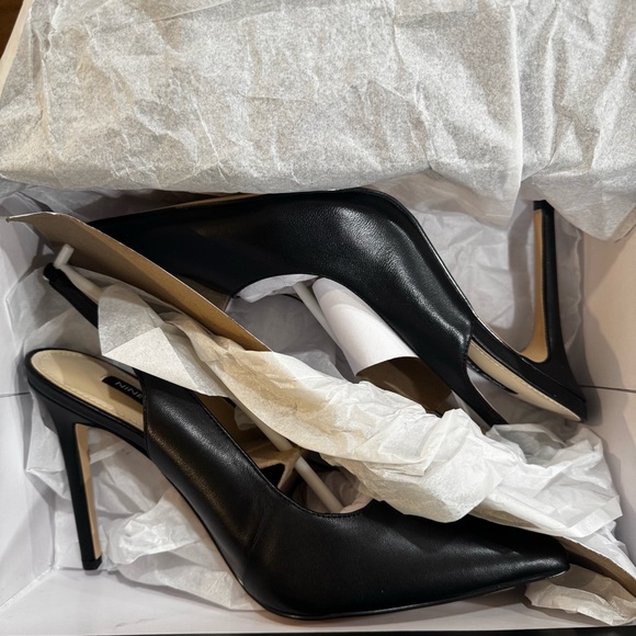 Nine West Black Leather Slingback Heels - Picture 6 of 8